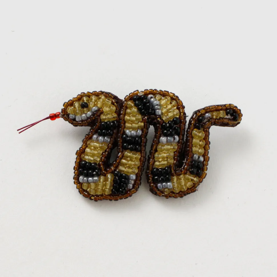 BEADED ACCESSORIES / Beaded pin badge S
