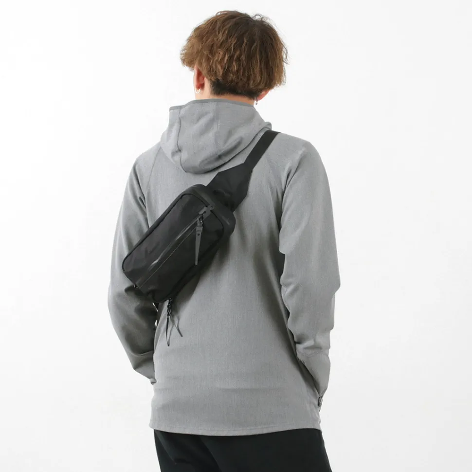 BLACK EMBER / TECH KIT SLING