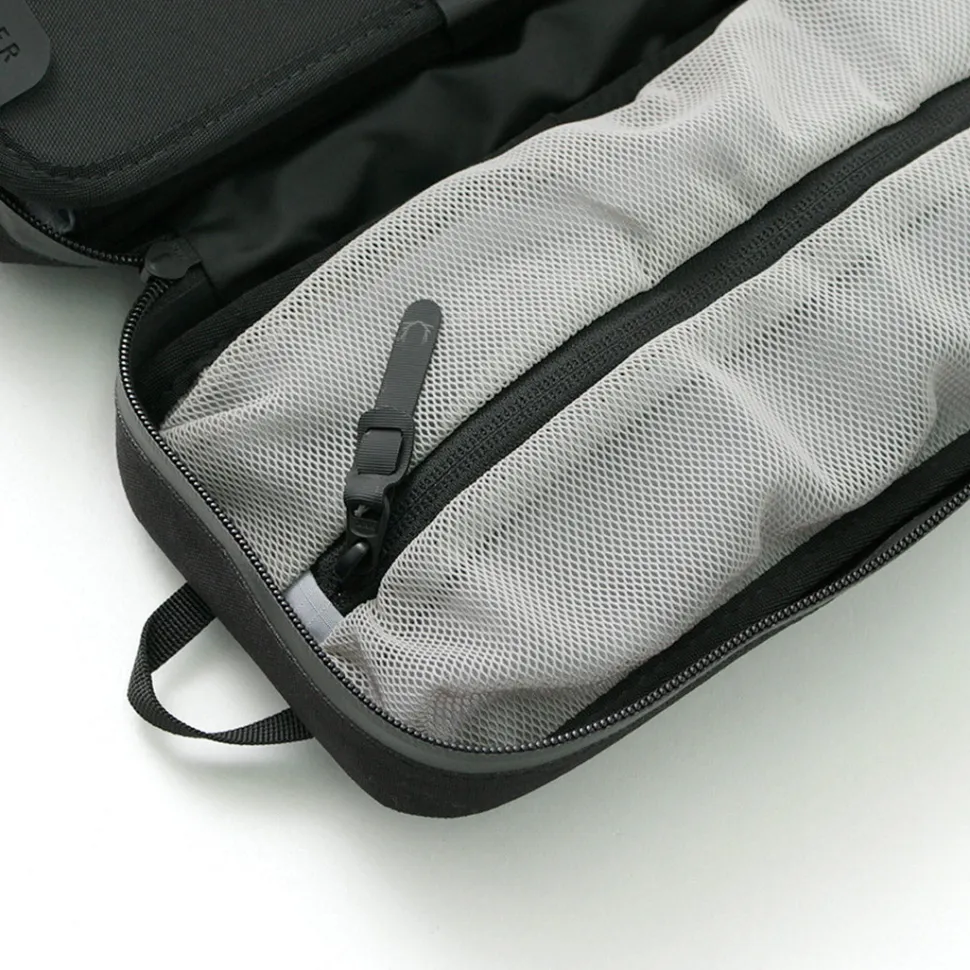 BLACK EMBER / TECH KIT SLING