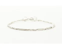 CHALISA T.. / Multi-cut Karen silver beads & tube beads / bracelet