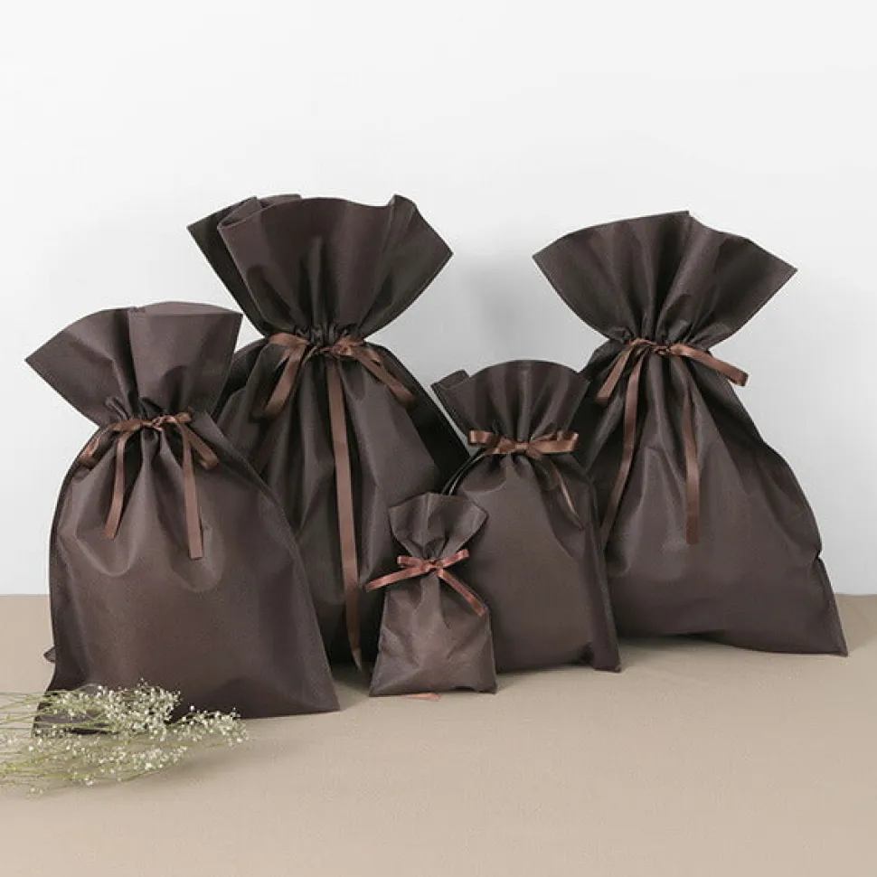 Haku Clothing / Self Wrapping