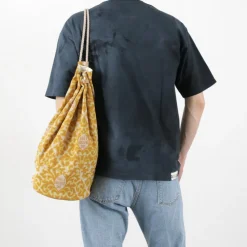 HAVE A GRATEFUL DAY / Retro damask fabric shoulder bag