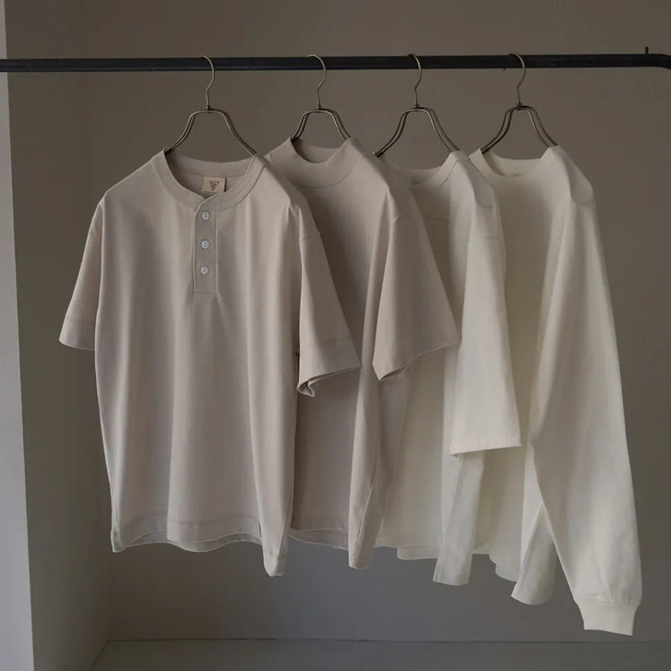 HEALTHKNIT x RAG /Football T-shirt