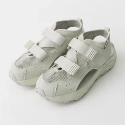 HI-TEC / East End Port Sandals