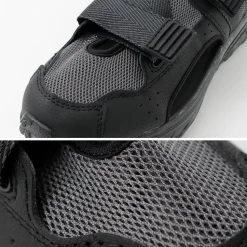 HI-TEC / East End Port Sandals