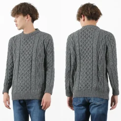KERRY WOOLLEN MILLS / 5 gauge 3-ply aran cable crew neck heavy knit