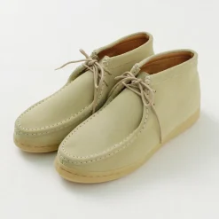 MANEBU / Boomid Suede Chukka Shoes