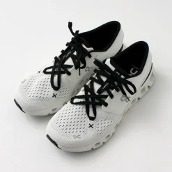 ON / Cloud X 4 Sneakers