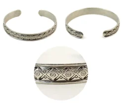 PHADUA / Karen silver bangle