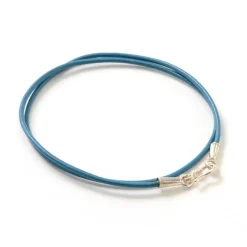 PHADUA / Leather choker necklace in Karen silver.