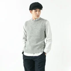 SOGLIA / LANDNOAH British Wool Crew Neck Knitted Vest